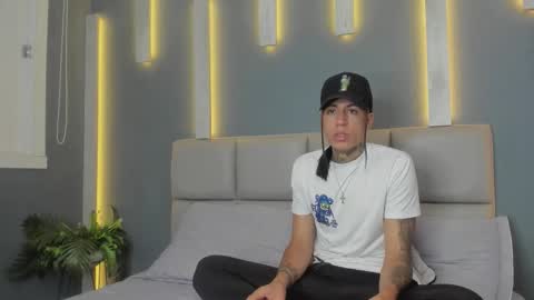 Arohom Lester online show from November 22, 11:21 am