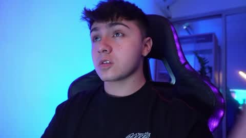 aron__cooper online show from April 9, 2:31 am