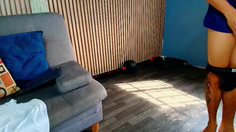 aron_pulse online show from March 6, 2:36 pm