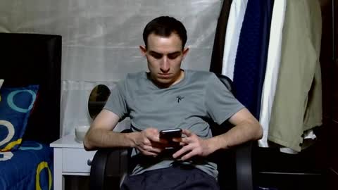 Aron G Franco online show from April 24, 6:43 pm