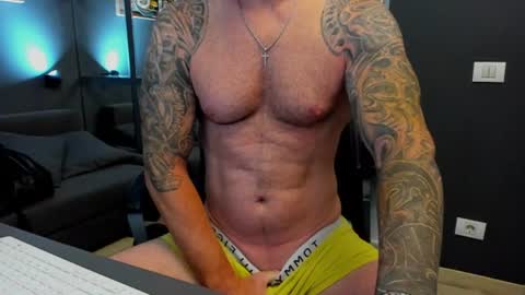 AronGrant online show from July 17, 9:38 am