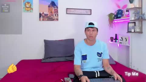 Aroon   online show from July 2, 3:23 am