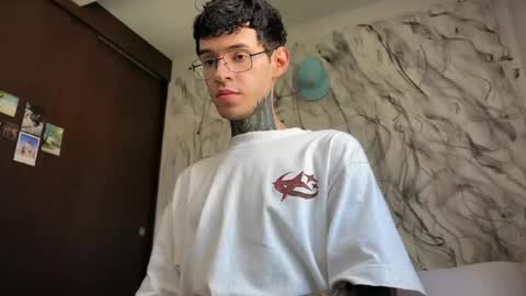   online show from April 12, 2:51 pm