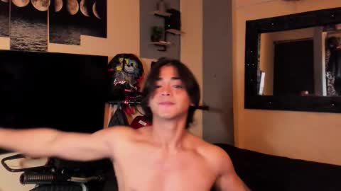 I AM HERE online show from March 22, 1:43 am