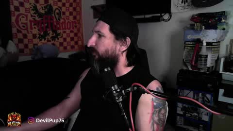 DevilPup75 online show from March 31, 4:14 am