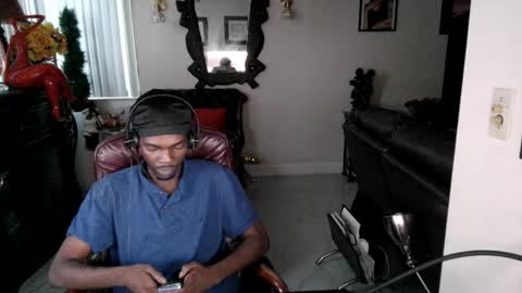 MrJ online show from December 1, 10:24 pm