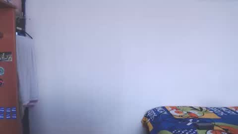 Snapshot of ash_v1 chatting on February 10, 2:59 pm Ash online show from February 10, 2:59 pm