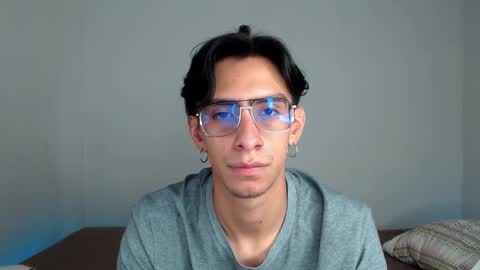 Ash online show from January 14, 11:30 pm