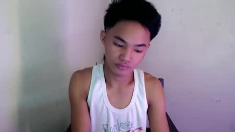 asian_lover05 online show from February 21, 4:13 am