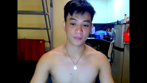 asiandreamboyx online show from March 31, 2:46 am