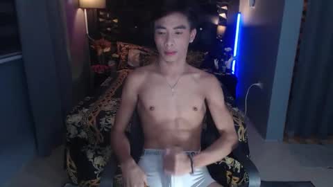 asianfuckertwink online show from January 14, 4:33 pm