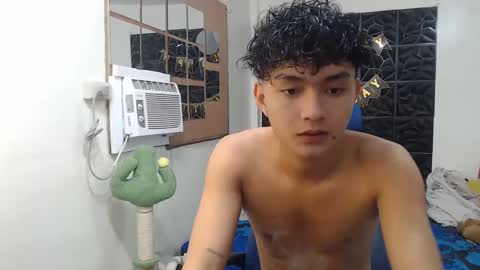 asianhottie05 online show from March 10, 10:39 am