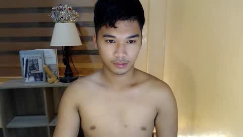 asianhunk_jamesx online show from January 10, 9:46 am