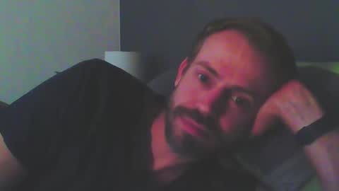 Chriss online show from October 9, 7:52 pm