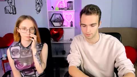 astren online show from November 30, 10:17 am