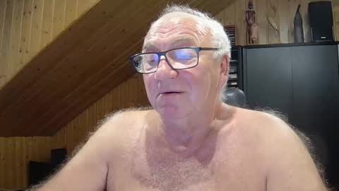 asusandy online show from October 12, 10:04 pm