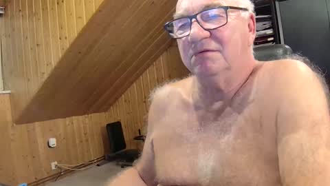 asusandy online show from September 11, 10:20 pm