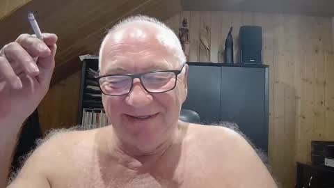 asusandy online show from October 22, 11:19 pm