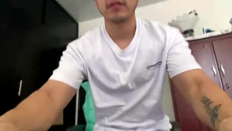 Snapshot of athleticboy2026 chatting on September 28, 8:40 pm Robin online show from September 28, 8:40 pm