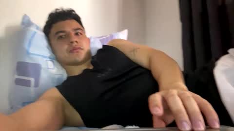 Snapshot of athleticboy2026 chatting on October 12, 4:45 pm Robin online show from October 12, 4:45 pm