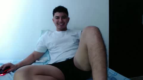 Snapshot of athleticboy2026 chatting on September 27, 5:11 pm Robin online show from September 27, 5:11 pm