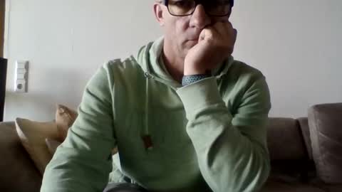 athome1976 online show from April 20, 8:39 am