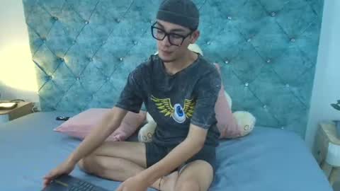 auren_nova online show from July 15, 12:34 pm