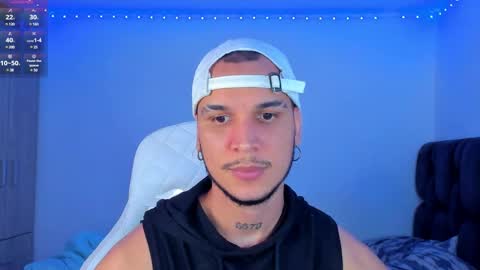 A online show from December 26, 10:09 pm