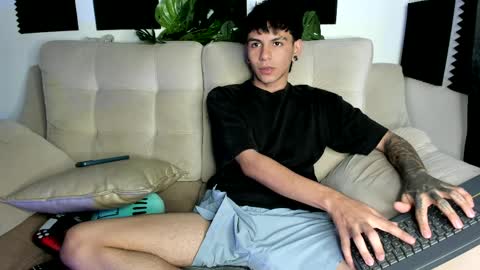 Austin online show from March 28, 8:09 pm