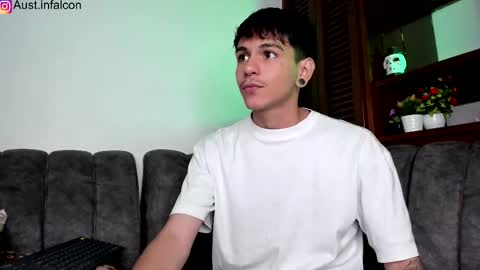 Austin online show from February 19, 9:11 pm