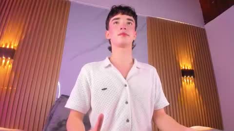 austin_rouse online show from February 4, 7:31 pm