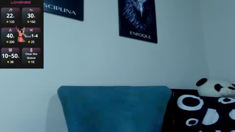 AustinTorres  online show from January 25, 11:00 pm