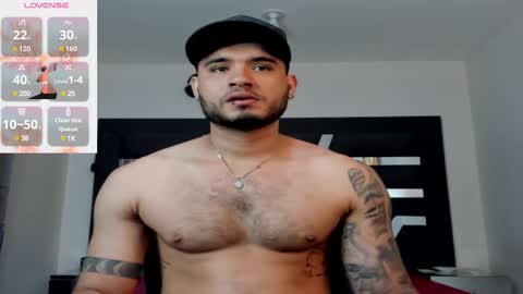 AustinTorres  online show from March 5, 2:25 am