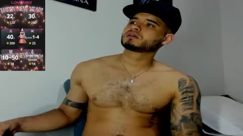 AustinTorres  online show from February 22, 3:34 am