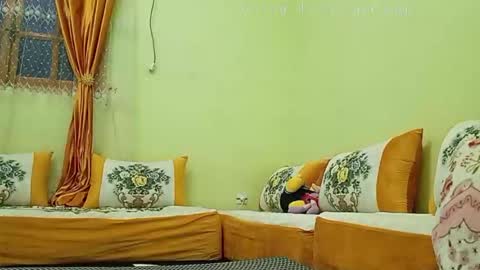 dani danilo online show from April 25, 12:24 am