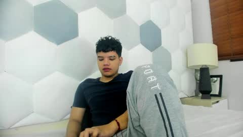 Axel Forte online show from April 17, 1:47 pm