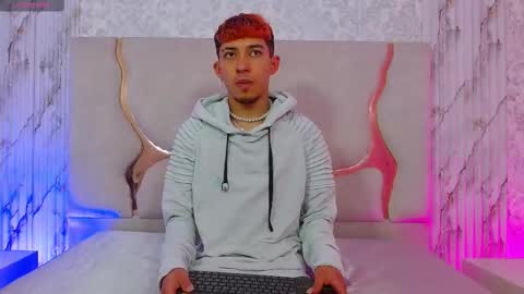 AXEL  online show from February 9, 11:48 am