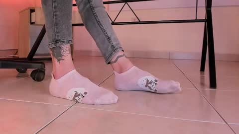 im your little femboy  ALEX   online show from December 20, 9:55 pm