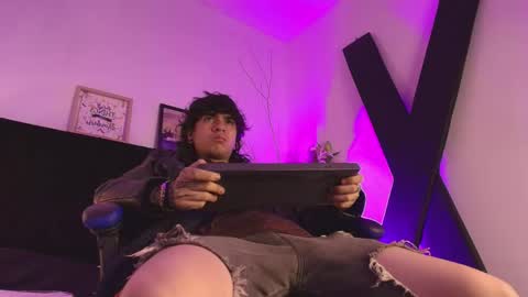 AxellKush online show from April 26, 3:37 am