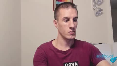 Axl online show from November 28, 1:31 am