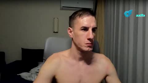 Axl online show from February 17, 3:27 am