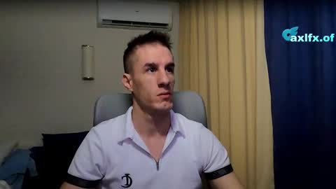 Axl online show from March 30, 3:07 am