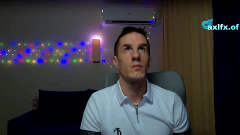 Axl online show from March 15, 2:19 am