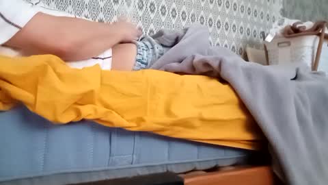 azze67 online show from March 2, 10:05 am