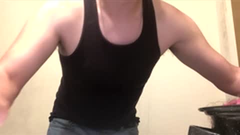 b1gd1k290013 online show from April 10, 8:27 pm