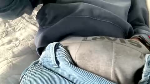 b6662050 online show from April 10, 4:14 pm