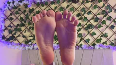 Snapshot of baby_xian chatting on December 19, 2:45 am  Dani  online show from December 19, 2:45 am