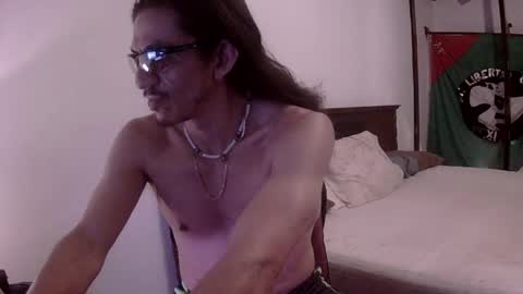 Mexican livin Off the Wall online show from June 5, 6:52 am