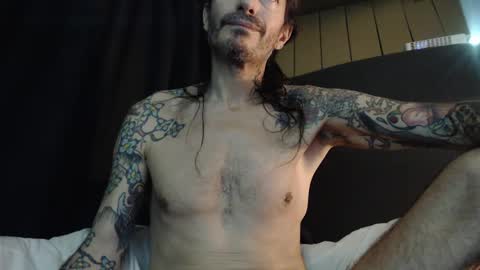 Bailey online show from December 19, 1:28 am