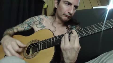 Bailey online show from February 12, 1:52 am